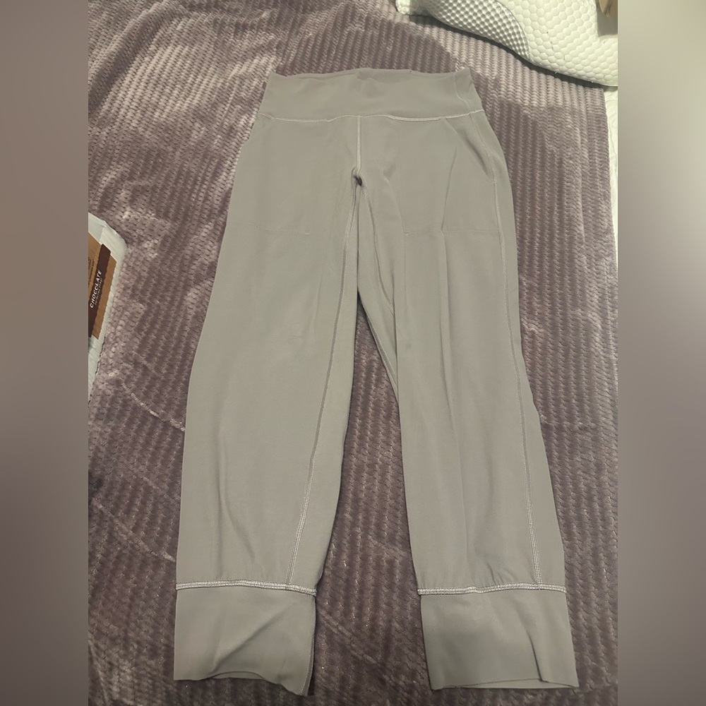 Lululemon crop align joggers